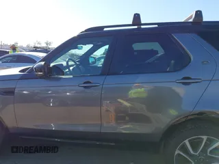 2018 Land Rover Discovery HSE Luxury with VIN SALRT2RV4JA049800, listed as a IAAI auction lot 41637444 with 57,452 mi miles. Bid and sale history available at carsss.com. Image 14.