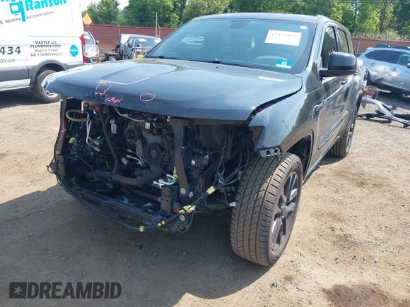 2020 Jeep Grand Cherokee Laredo E z VIN 1C4RJFAG3LC208766, wystawiony jako IAAI lot #42475923 z przebiegiem 103 077 mil mil oraz . Historia ofert i sprzedaży dostępna na DreamBid. Obrazek 6.
