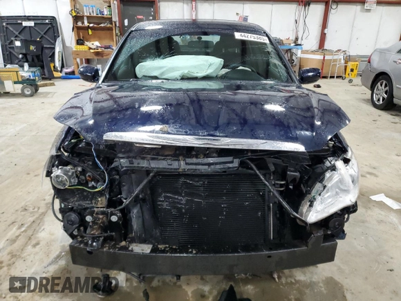 2013 Chrysler 200 LX with VIN 1C3CCBAG9DN726724, listed as a Copart auction lot 44275385 with 111,294 mi miles and Salvage Title. Bid and sale history available at carsss.com. Image 5.