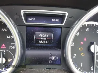 2014 Mercedes-Benz M 350 z VIN 4JGDA5HB6EA371436, wystawiony jako IAAI lot #41400125 z przebiegiem 153 841 mil mil oraz . Historia ofert i sprzedaży dostępna na DreamBid. Obrazek 7.