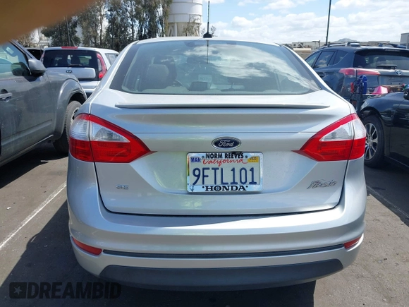 2019 Ford Fiesta SE with VIN 3FADP4BJ4KM149995, listed as a IAAI auction lot 41920299 with 72,754 mi miles. Bid and sale history available at carsss.com. Image 17.