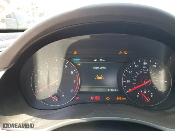 2017 Kia Cadenza Technology with VIN KNALC4J17H5091928, listed as a Copart auction lot 57755034 with 114,134 mi miles and Salvage Title. Bid and sale history available at carsss.com. Image 9.