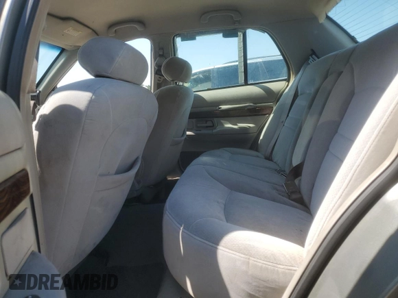 1999 Mercury Grand Marquis LS z VIN 2MEFM75W9XX687526, wystawiony jako Copart lot #51779995 z przebiegiem 196 466 mil mil oraz Szkoda całkowita • Salvage title. Historia ofert i sprzedaży dostępna na DreamBid. Obrazek 10.
