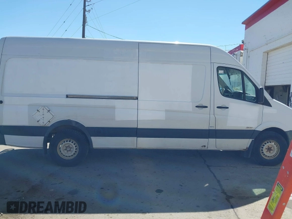 2011 Mercedes-Benz Sprinter Cargo with VIN WD3PE8CB5B5607099, listed as a IAAI auction lot 41802421 with 286,420 mi miles. Bid and sale history available at carsss.com. Image 13.