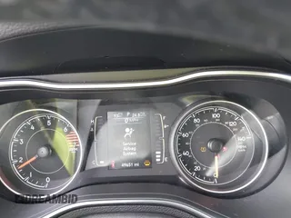 2020 Jeep Cherokee Latitude z VIN 1C4PJLCB7LD631903, wystawiony jako IAAI lot #42523873 z przebiegiem 49 651 mil mil oraz . Historia ofert i sprzedaży dostępna na DreamBid. Obrazek 7.