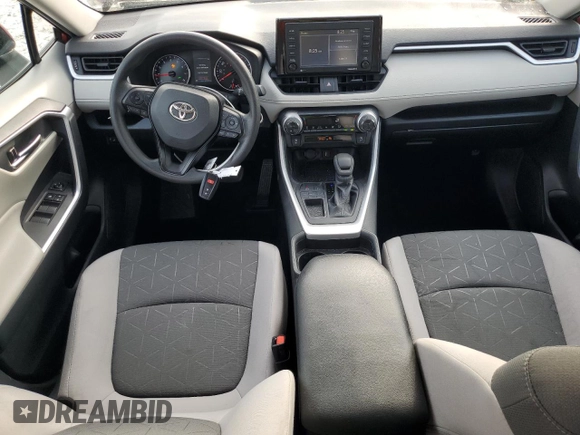 2021 Toyota RAV4 XLE z VIN 2T3W1RFV2MW176273, wystawiony jako Copart lot #62702095 z przebiegiem 37 934 mil mil oraz Szkoda całkowita • Salvage title. Historia ofert i sprzedaży dostępna na DreamBid. Obrazek 8.