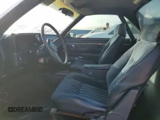 1987 Chevrolet El Camino z VIN 3GCCW80H0HS913572, wystawiony jako Copart lot #78243204 z przebiegiem 34 386 mil mil oraz Szkoda całkowita • Salvage title. Historia ofert i sprzedaży dostępna na DreamBid. Obrazek 7.