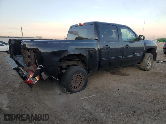 2009 Chevrolet Silverado 1500 LT with VIN 3GCEC23CX9G140211, listed as a Copart auction lot 82701964 with 130,641 mi miles and Salvage Title. Bid and sale history available at carsss.com. Image 3.