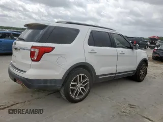 2018 Ford Explorer XLT z VIN 1FM5K7D8XJGC54456, wystawiony jako Copart lot #61671915 z przebiegiem 101 569 mil mil oraz Czysty tytuł • Clean title. Historia ofert i sprzedaży dostępna na DreamBid. Obrazek 3.