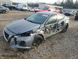 2020 Nissan Altima 2.5 S with VIN 1N4BL4BV4LC263780, listed as a Copart auction lot 45852645 with 67,659 mi miles and Salvage Title. Bid and sale history available at carsss.com. Image 1.