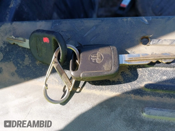 2004 Ford F-150 XLT with VIN 1FTRW14W74KC93965, listed as a IAAI auction lot 42234668 with 190,139 mi miles and . Bid and sale history available at DreamBid. Image 11.