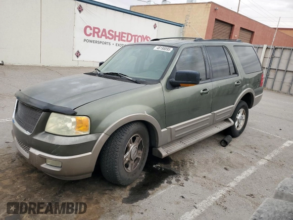 2004 Ford Expedition Eddie Bauer with VIN 1FMFU17L84LA29511, listed as a Copart auction lot 48198895 with 205,045 mi miles and Salvage Title. Bid and sale history available at carsss.com. Image 1.