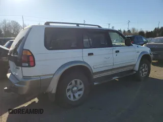 2002 Mitsubishi Montero Sport XLS with VIN JA4MT31R02J035331, listed as a Copart auction lot 42690835 with 0 mi miles and Salvage Title. Bid and sale history available at carsss.com. Image 3.