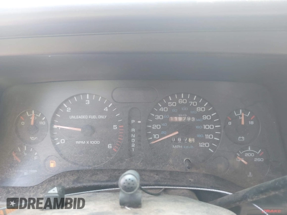 1996 Dodge 1500 z VIN 1B7HC16Y9TJ117863, wystawiony jako IAAI lot #42491484 z przebiegiem 119 793 mil mil oraz . Historia ofert i sprzedaży dostępna na DreamBid. Obrazek 7.