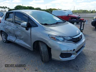 2020 Honda Fit LX z VIN 3HGGK5H44LM729036, wystawiony jako IAAI lot #41840623 z przebiegiem 134 277 mil mil oraz . Historia ofert i sprzedaży dostępna na DreamBid. Obrazek 1.