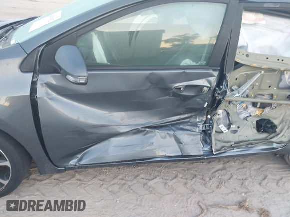 2017 Toyota Corolla L with VIN 2T1BURHE7HC775527, listed as a IAAI auction lot 42030932 with Not provided miles and . Bid and sale history available at DreamBid. Image 18.
