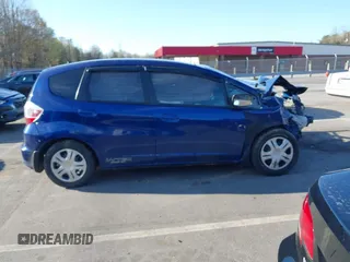 2010 Honda Fit with VIN JHMGE8H20AS005806, listed as a IAAI auction lot 41875876 with 1 mi miles. Bid and sale history available at carsss.com. Image 14.