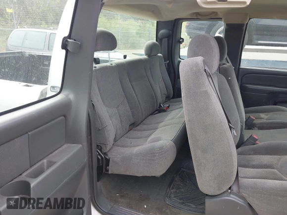 2005 Chevrolet Silverado 1500 LS with VIN 2GCEC19V851328750, listed as a IAAI auction lot 42138127 with 224,566 mi miles and . Bid and sale history available at DreamBid. Image 8.
