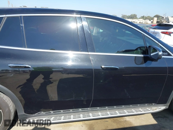 2023 Mercedes-Benz EQS 450+ z VIN 4JGDM2DB4PA008387, wystawiony jako IAAI lot #39736557 z przebiegiem 11 160 mil mil oraz . Historia ofert i sprzedaży dostępna na DreamBid. Obrazek 14.