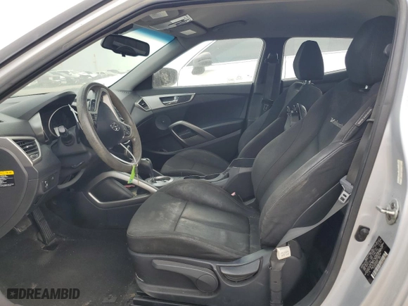 2013 Hyundai Veloster w/Black Int with VIN KMHTC6AD0DU096148, listed as a Copart auction lot 46505715 with 105,168 mi miles and Salvage Title. Bid and sale history available at carsss.com. Image 7.