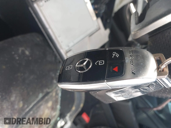 2022 Mercedes-Benz AMG GT 53 z VIN W1K7X6BB6NA045124, wystawiony jako IAAI lot #42637008 z przebiegiem Nie podano mil oraz . Historia ofert i sprzedaży dostępna na DreamBid. Obrazek 11.