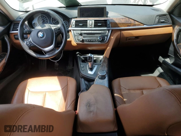 2015 BMW 3 Series 328i xDrive с VIN WBA3B5C57FF962469, выставлен на аукционе Copart как лот 62166575 с пробегом 129 861 миль миль и Списание • Salvage title. История ставок и продаж доступна на DreamBid. Изображение 8.