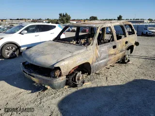 2005 Chevrolet Tahoe LT with VIN 1GNEC13TX5R136199, listed as a Copart auction lot 74366364 with 0 mi miles and Non Repairable. Bid and sale history available at carsss.com. Image 1.