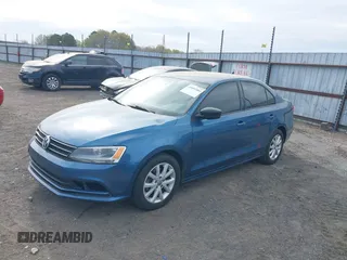 2015 Volkswagen Jetta Sedan 1.8T SE with VIN 3VWD17AJ0FM284070, listed as a IAAI auction lot 41853883 with 194,725 mi miles. Bid and sale history available at carsss.com. Image 2.