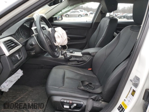 2018 BMW 3 Series 320i xDrive with VIN WBA8A3C55JA494888, listed as a Copart auction lot 87459204 with 86,876 mi miles and Salvage title. Bid and sale history available at DreamBid. Image 7.