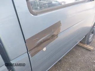 1989 Nissan Hardbody z VIN 1N6ND11S7KC338798, wystawiony jako IAAI lot #42328305 z przebiegiem 153 347 mil mil oraz . Historia ofert i sprzedaży dostępna na DreamBid. Obrazek 12.