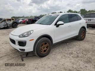 2016 Porsche Cayenne with VIN WP1AA2A28GLA08786, listed as a Copart auction lot 65449985 with 189,718 mi miles and Clean title. Bid and sale history available at DreamBid. Image 1.