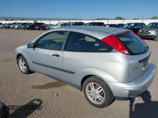 2000 Ford Focus ZX3 with VIN 3FAFP3137YR200780, listed as a IAAI auction lot 42322264 with 170,436 mi miles and . Bid and sale history available at DreamBid. Image 3.