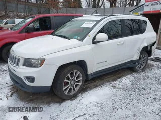 2015 Jeep Compass Limited with VIN 1C4NJDCB9FD216387, listed as a IAAI auction lot 41231484 with 95,436 mi miles. Bid and sale history available at carsss.com. Image 2.