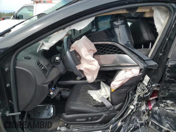 2015 Acura RDX Technology z VIN 5J8TB3H57FL011045, wystawiony jako Copart lot #69503454 z przebiegiem Nie podano mil oraz Nie do naprawy • Non repairable. Historia ofert i sprzedaży dostępna na DreamBid. Obrazek 7.