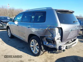 2009 Toyota Highlander Hybrid with VIN JTEEW41A092032916, listed as a IAAI auction lot 41646678 with 75,858 mi miles. Bid and sale history available at carsss.com. Image 3.
