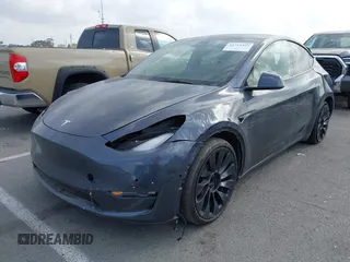 2022 Tesla Model Y Performance with VIN 7SAYGDEF7NF563433, listed as a IAAI auction lot 41713557 with Not Provided miles and . Bid and sale history available at DreamBid. Image 18.