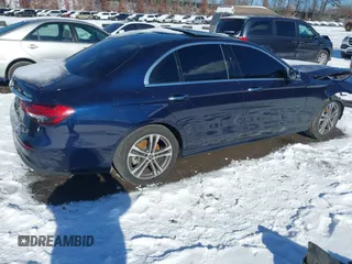 2021 Mercedes-Benz E 350 with VIN W1KZF8EB8MA935738, listed as a IAAI auction lot 41355282 with 63,160 mi miles and . Bid and sale history available at DreamBid. Image 4.