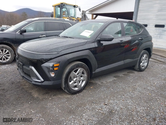 2024 Hyundai Kona SE with VIN KM8HA3AB2RU184876, listed as a IAAI auction lot 41858869 with 8,122 mi miles. Bid and sale history available at carsss.com. Image 22.