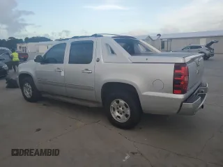 2013 Chevrolet Avalanche LT with VIN 3GNMCFE08DG166618, listed as a Copart auction lot 75564394 with Not Provided miles and Salvage Title. Bid and sale history available at DreamBid. Image 2.