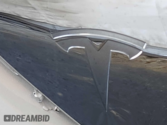 2020 Tesla Model 3 Long Range z VIN 5YJ3E1EB0LF636678, wystawiony jako IAAI lot #42575821 z przebiegiem 65 515 mil mil oraz . Historia ofert i sprzedaży dostępna na DreamBid. Obrazek 26.