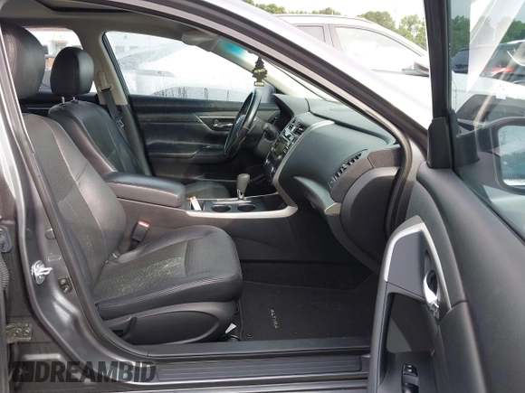 2015 Nissan Altima S z VIN 1N4AL3AP7FN908374, wystawiony jako IAAI lot #42322910 z przebiegiem 147 395 mil mil oraz . Historia ofert i sprzedaży dostępna na DreamBid. Obrazek 5.
