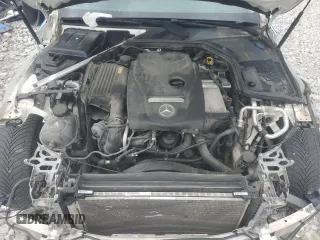 2016 Mercedes-Benz C 300 Luxury z VIN 55SWF4KBXGU105525, wystawiony jako Copart lot #62748765 z przebiegiem 108 688 mil mil oraz Szkoda całkowita • Salvage title. Historia ofert i sprzedaży dostępna na DreamBid. Obrazek 11.