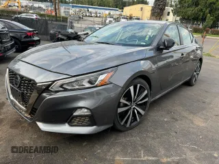 2022 Nissan Altima SR with VIN 1N4BL4CV6NN365572, listed as a Copart auction lot 82061064 with 56,656 mi miles and Salvage Title. Bid and sale history available at DreamBid. Image 1.