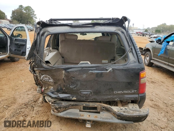 2002 Chevrolet Suburban Z71 with VIN 3GNFK16Z72G349789, listed as a Copart auction lot 79714354 with 290,525 mi miles and Salvage Title. Bid and sale history available at carsss.com. Image 6.