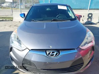 2016 Hyundai Veloster with VIN KMHTC6AD3GU283985, listed as a IAAI auction lot 41872103 with 153,949 mi miles. Bid and sale history available at carsss.com. Image 12.