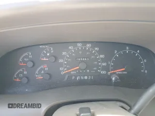 2000 Ford Excursion Limited z VIN 1FMNU43S0YED45957, wystawiony jako Copart lot #54367875 z przebiegiem 155 863 mil mil oraz Czysty tytuł • Clean title. Historia ofert i sprzedaży dostępna na DreamBid. Obrazek 9.