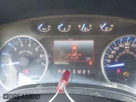 2011 Ford F-150 XL with VIN 1FTEW1CM6BFC84615, listed as a IAAI auction lot 42495457 with 360,219 mi miles and . Bid and sale history available at DreamBid. Image 7.
