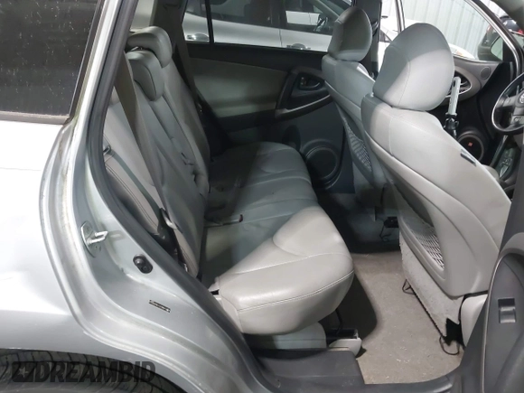 2008 Toyota RAV4 Ltd with VIN JTMBK31V186039266, listed as a IAAI auction lot 41892985 with 174,827 mi miles. Bid and sale history available at carsss.com. Image 8.