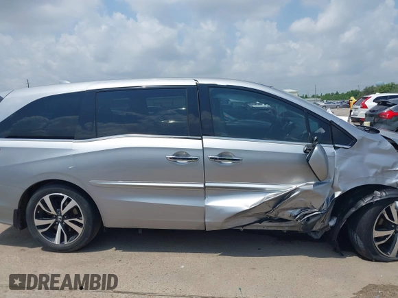 2018 Honda Odyssey Elite с VIN 5FNRL6H98JB062513, выставлен на аукционе IAAI как лот 42126318 с пробегом 75 589 миль миль и . История ставок и продаж доступна на DreamBid. Изображение 14.