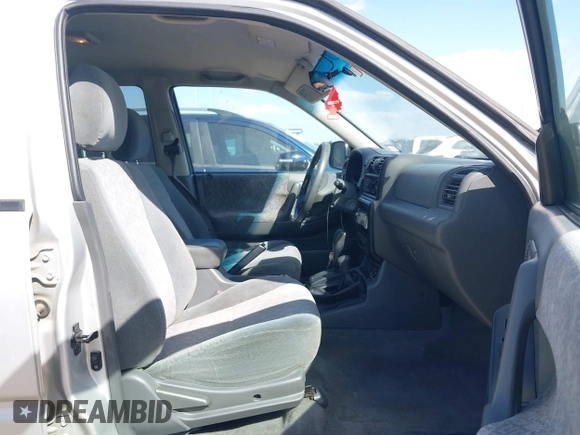 2001 Isuzu Rodeo S with VIN 4S2DM58WX14352481, listed as a IAAI auction lot 41796652 with 162,696 mi miles and . Bid and sale history available at DreamBid. Image 5.